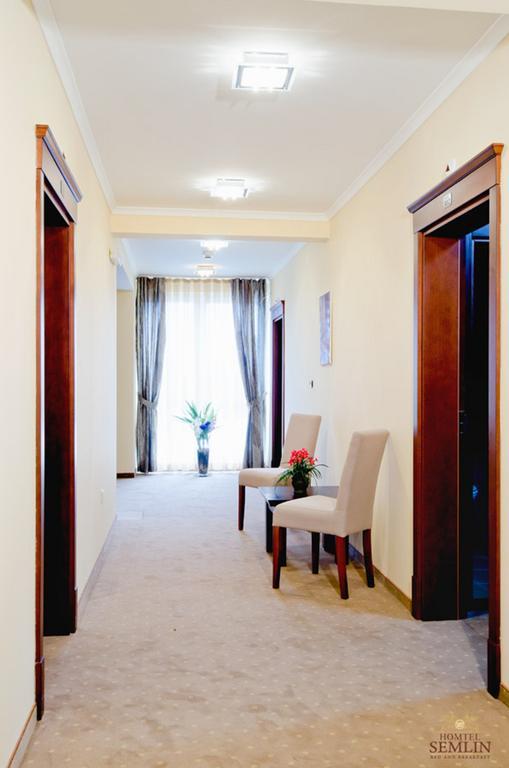 Garni Hotel Semlin B&B Belgrade Exterior photo